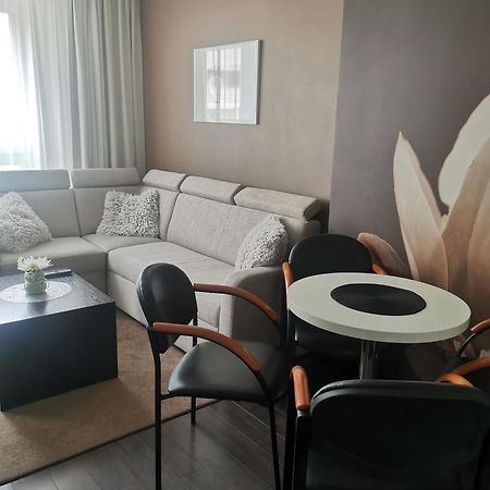 Apartament Prywatny Salon Z Aneksem Kuchennym I Sypialnia W Hotelu Diva Колобжег Экстерьер фото