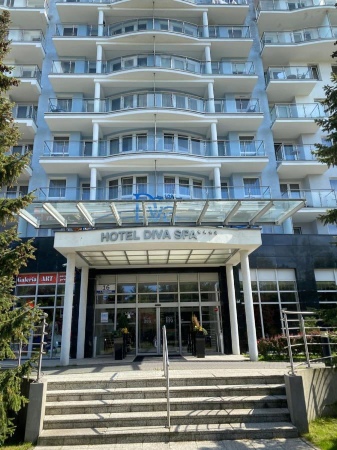 Apartament Prywatny Salon Z Aneksem Kuchennym I Sypialnia W Hotelu Diva Колобжег Экстерьер фото