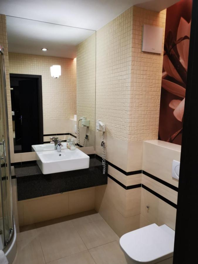 Apartament Prywatny Salon Z Aneksem Kuchennym I Sypialnia W Hotelu Diva Колобжег Экстерьер фото