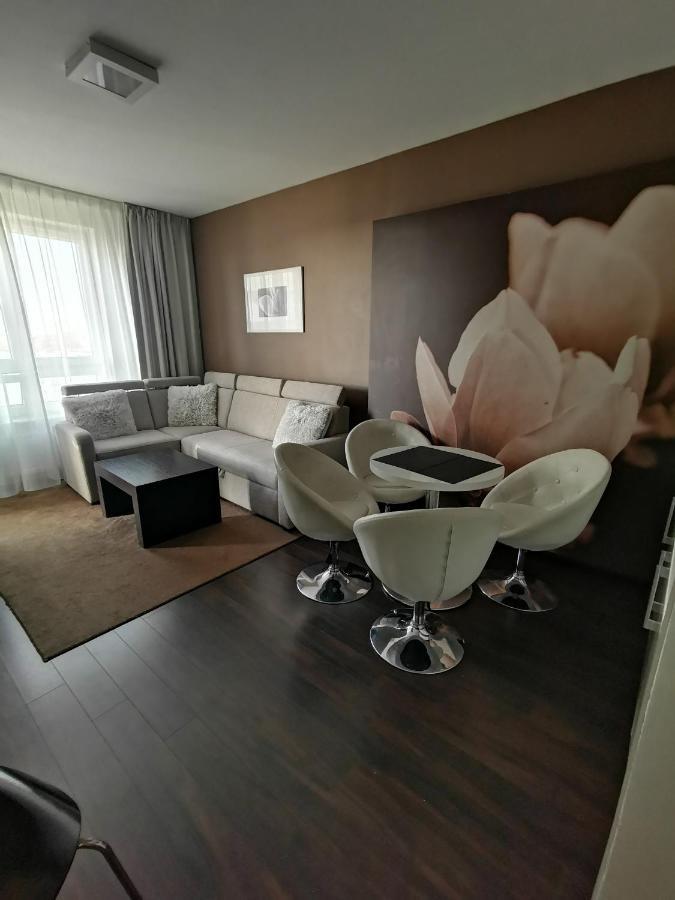 Apartament Prywatny Salon Z Aneksem Kuchennym I Sypialnia W Hotelu Diva Колобжег Экстерьер фото