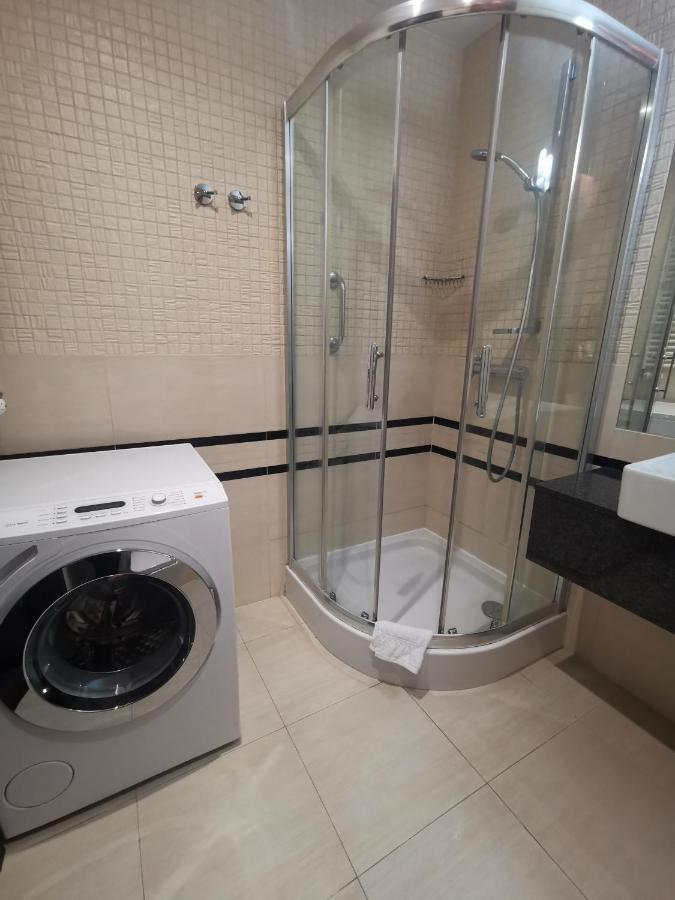 Apartament Prywatny Salon Z Aneksem Kuchennym I Sypialnia W Hotelu Diva Колобжег Экстерьер фото
