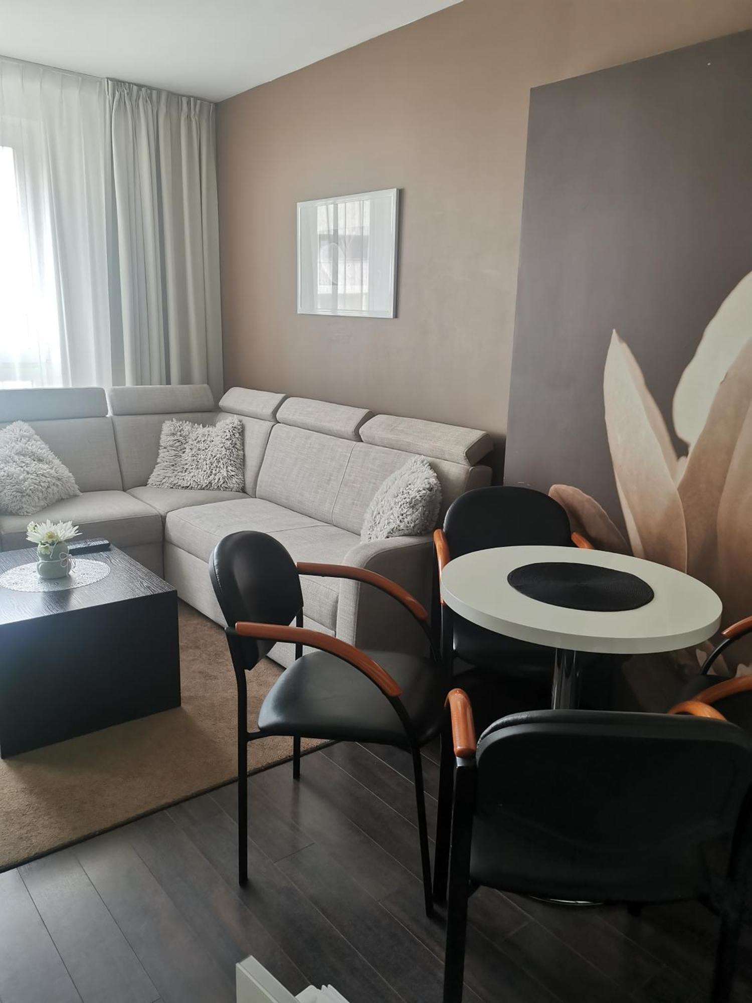 Apartament Prywatny Salon Z Aneksem Kuchennym I Sypialnia W Hotelu Diva Колобжег Экстерьер фото